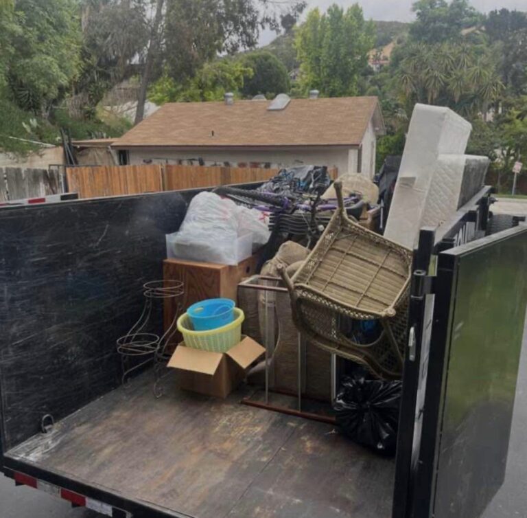 dump it junk removal | garbage services dump trailer filled with junk from customers house